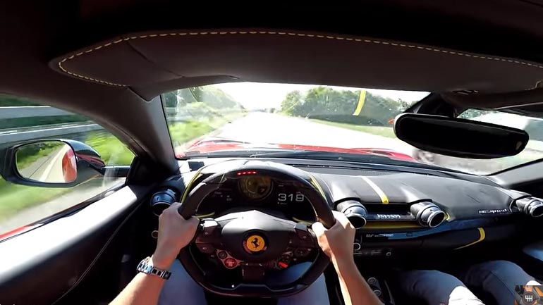 Δείτε τη Ferrari 812 Superfast να ανοίγει μέχρι τα 319 χλμ./ώρα